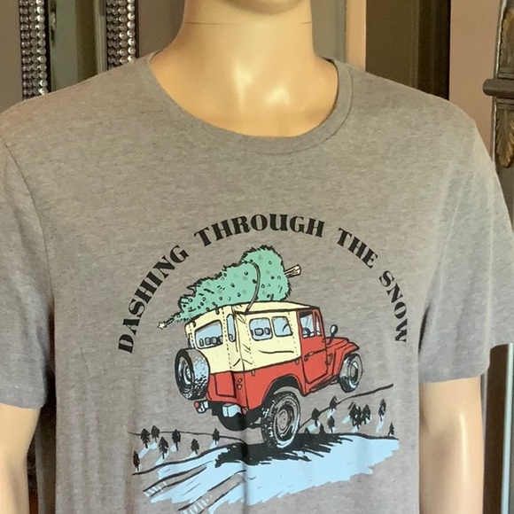 Old Navy “Dashing Through The Snow” Heather Gray Tee Shirt - Picture 5 of 16